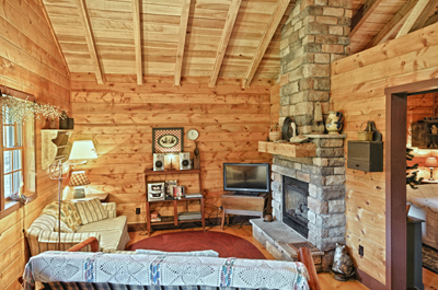 Hocking Hills Cabins-Pleasant Valley